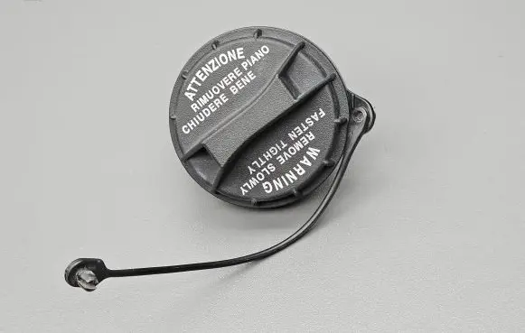 Hyundai i30 Fuel tank filler cap 