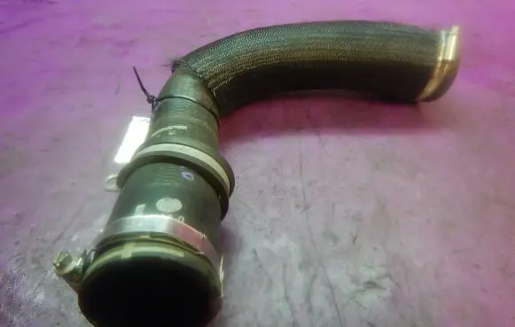 Peugeot 206+ Intercooler hose/pipe 9675348580