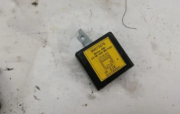 Chevrolet Captiva Other control units/modules 96673478