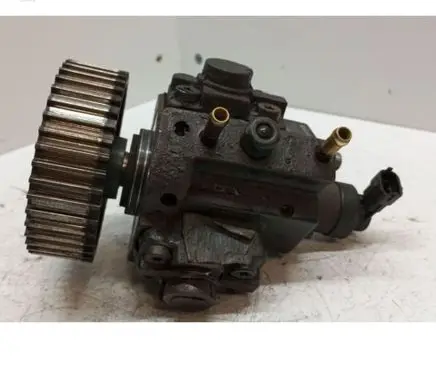 Opel Astra H Fuel injection high pressure pump 0445010156 55206679 02002434875