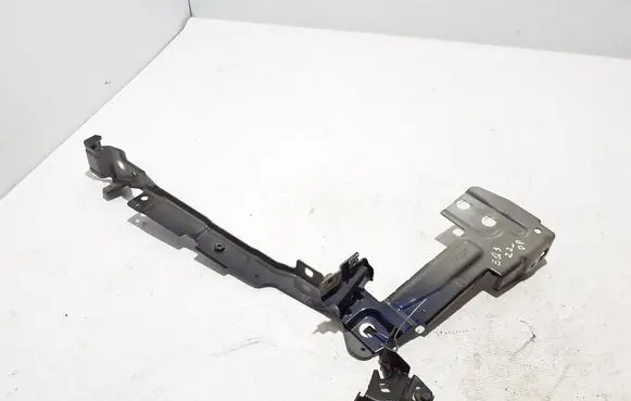 Mercedes-Benz EQS V297 Fender mounting bracket A2978801200