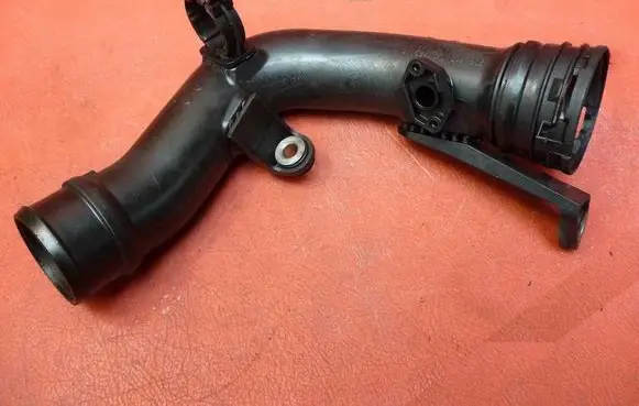 Audi A3 S3 8P Intercooler hose/pipe 3C0145762AD