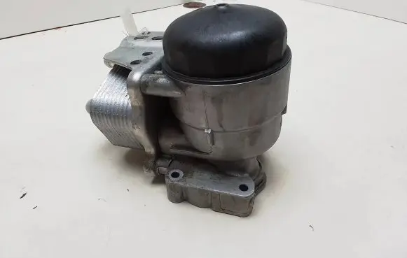 Engine oil radiator
