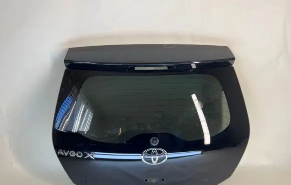 Toyota Aygo X Tailgate/trunk/boot lid 670050H030