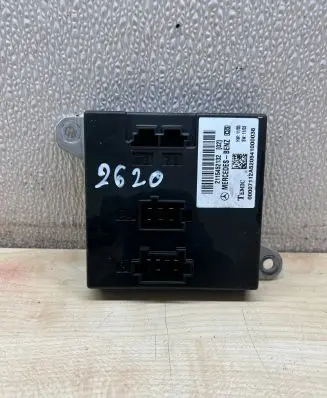 Mercedes-Benz E W211 Comfort/convenience module 2115452132