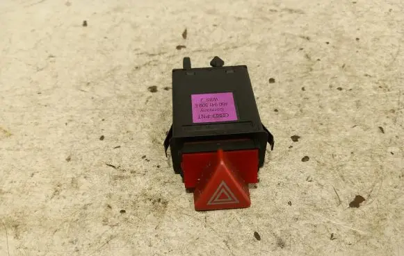 Audi A6 S6 C5 4B Hazard light switch 4B0941509E