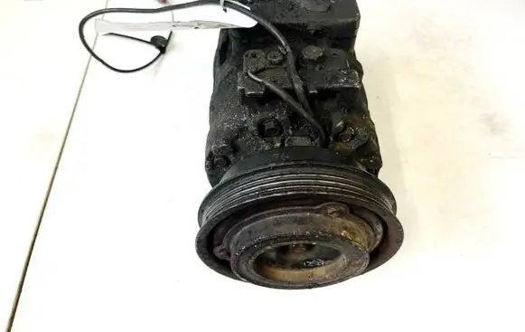 Audi A4 S4 B5 8D Air conditioning (A/C) compressor (pump) 8D02608sy