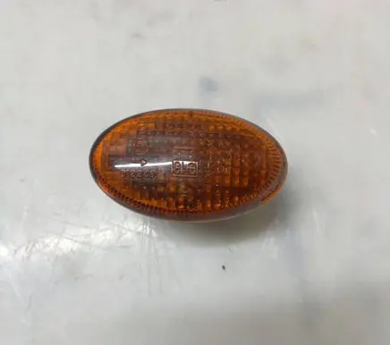 Subaru Forester SF Front fender indicator light 015445