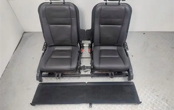 Volvo XC90 Second row seats 