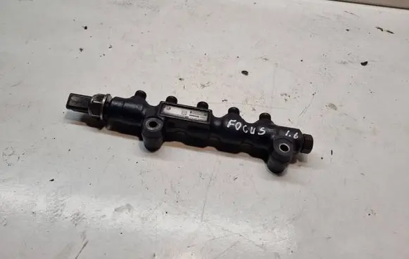 Volkswagen Transporter - Caravelle T5 Fuel main line pipe 9654592680