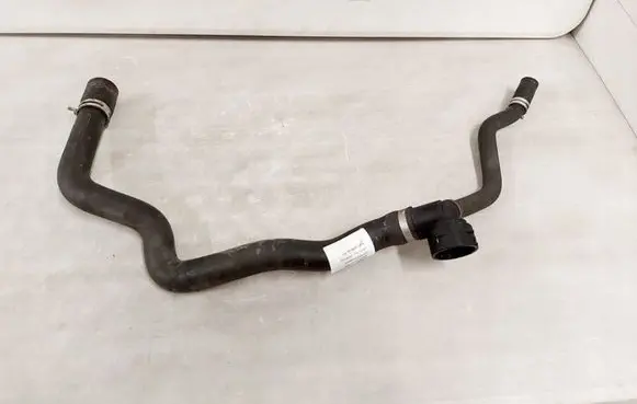 Ford Kuga I Engine coolant pipe/hose 8V41-8286-AA