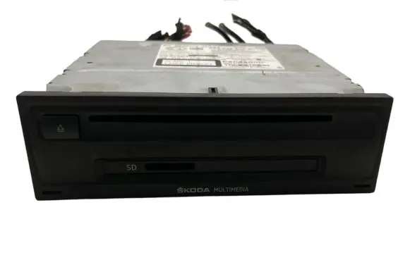 Skoda Octavia Mk3 (5E) CD/DVD changer 5E0035840A