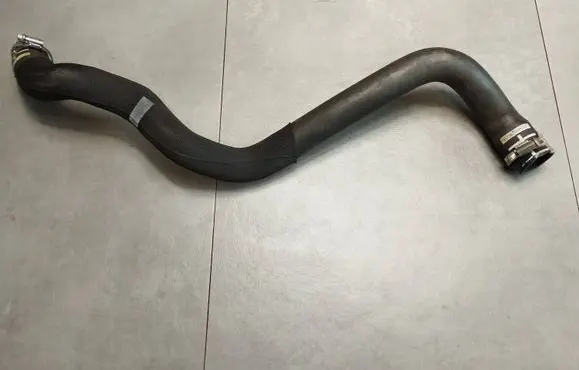 Peugeot 508 Engine coolant pipe/hose 9673635980