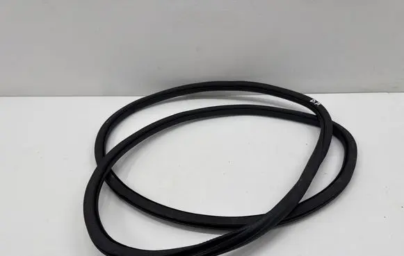 Mercedes-Benz EQA Front door rubber seal A2476921000