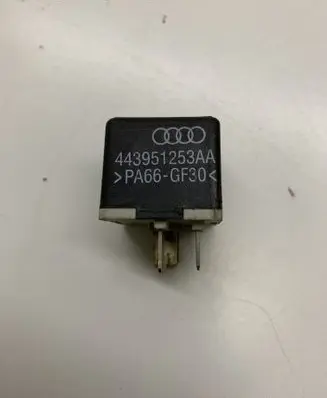 Audi A6 S6 C5 4B Other relay 443951253AA 219