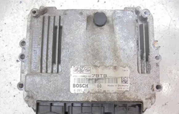 Mazda 3 I Engine control unit/module ECU 4M61-12A650-BB