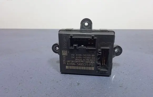 Ford Grand C-MAX Central locking relay AV6N-14B531-FC