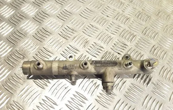 Volkswagen Phaeton Fuel main line pipe 059130090J