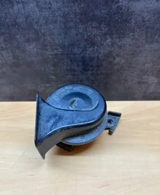 Volkswagen Golf IV Horn signal 0092018 CH2139
