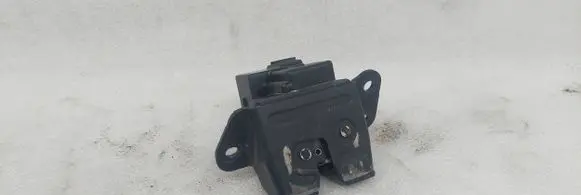 KIA Ceed Loading door lock 