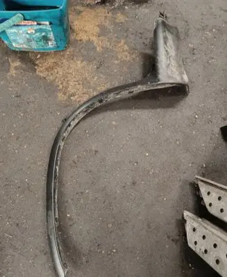 BMW X5 E53 Front arch trim 8402333