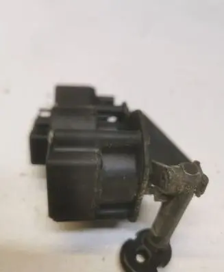 Volkswagen Sharan Vent window/glass motor 7M0847099