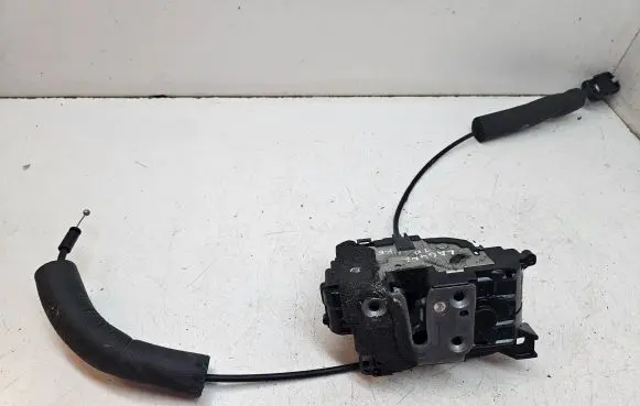 Renault Laguna III Rear door lock 825010003R
