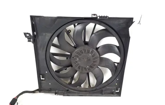 Jaguar XF X250 Radiator cooling fan shroud 9X238C607BF