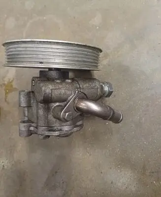 Audi A4 S4 B7 8E 8H Power steering pump 06B145255 8E0145153