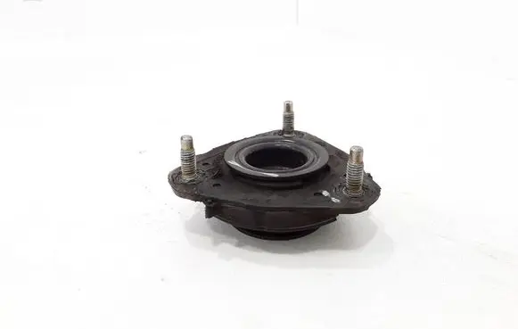 Ford Mondeo Mk III Coil spring mount 1S713K155