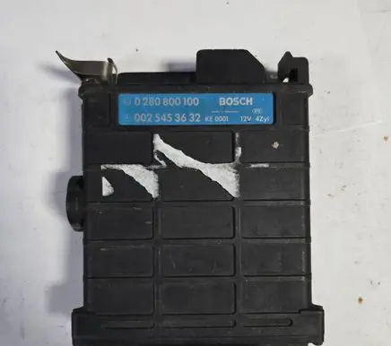 Mercedes-Benz 190 W201 Engine control unit/module 0025453632 0280800100
