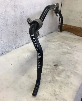 Mercedes-Benz C W206 Front anti-roll bar/sway bar A2063231800