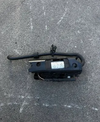 Volkswagen Tiguan Fuel injection high pressure pump 5N0906129C 1K0906089A