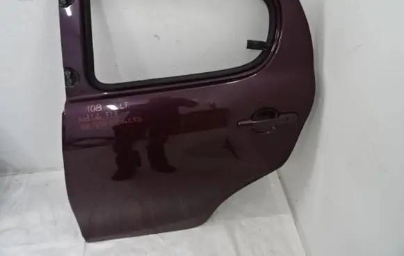 Peugeot 108 Rear door 