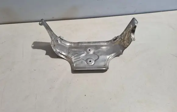 Mercedes-Benz C AMG W205 Other engine bay part A1771510600