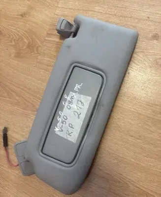 Volvo V50 Sun visor