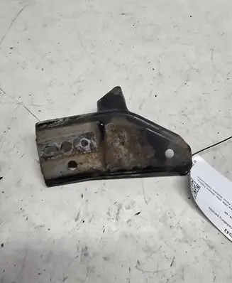 Radiator support slam panel bracket