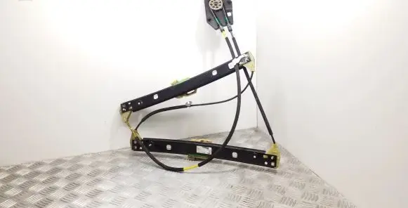 Audi A1 Front window lifting mechanism without motor 8X4837462A