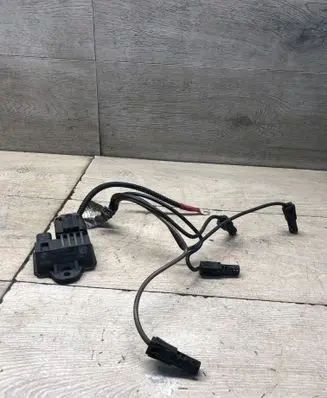BMW 3 F30 F35 F31 Glow plug pre-heat relay 857008702 150610 E2110021045