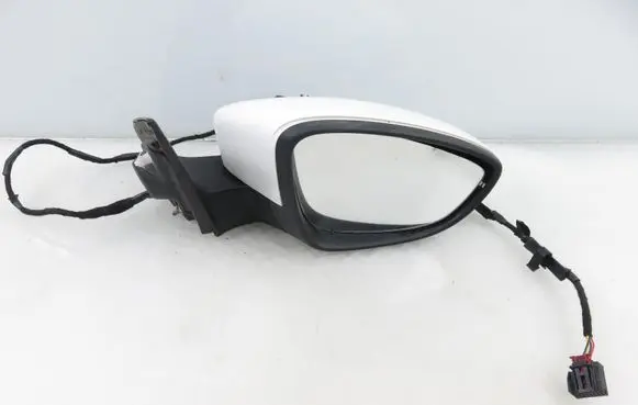 Volkswagen Scirocco Front door electric wing mirror