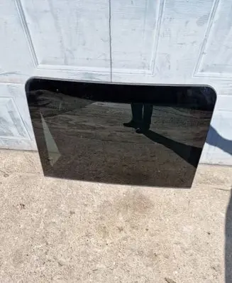 BMW X1 F48 F49 Sunroof glass 54107445461 7445461