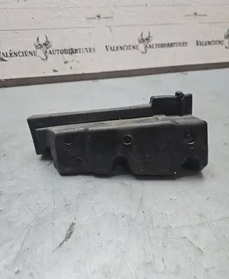 Porsche Cayenne (92A) Fender foam support/seal 7P5819531D