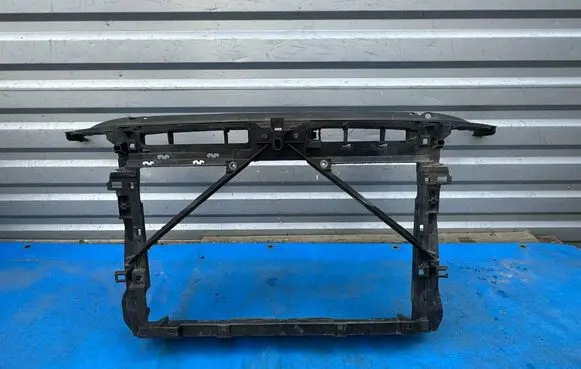 Skoda Octavia Mk3 (5E) Radiator support slam panel 5E0805588D