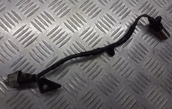 Toyota Avensis T250 Camshaft vanos timing valve 