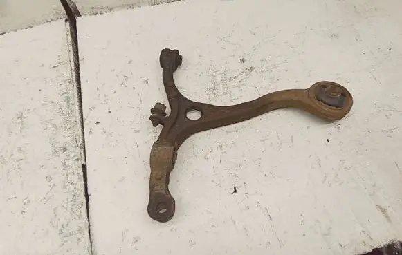 Honda Accord Front lower control arm/wishbone