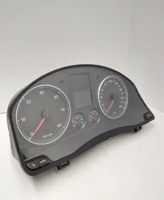 Speedometer (instrument cluster)