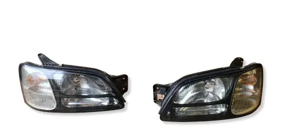 Subaru Legacy Headlights/headlamps set 