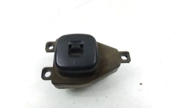 Mazda 626 Wing mirror switch