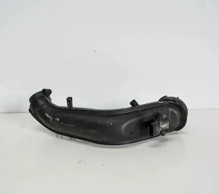 Volkswagen Golf VI Intercooler hose/pipe 03C145673H