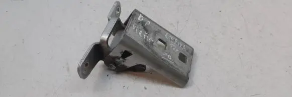 Opel Meriva B Front door upper hinge